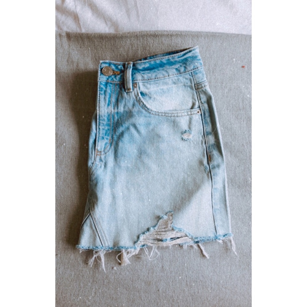 NEW JEANS SKIRT